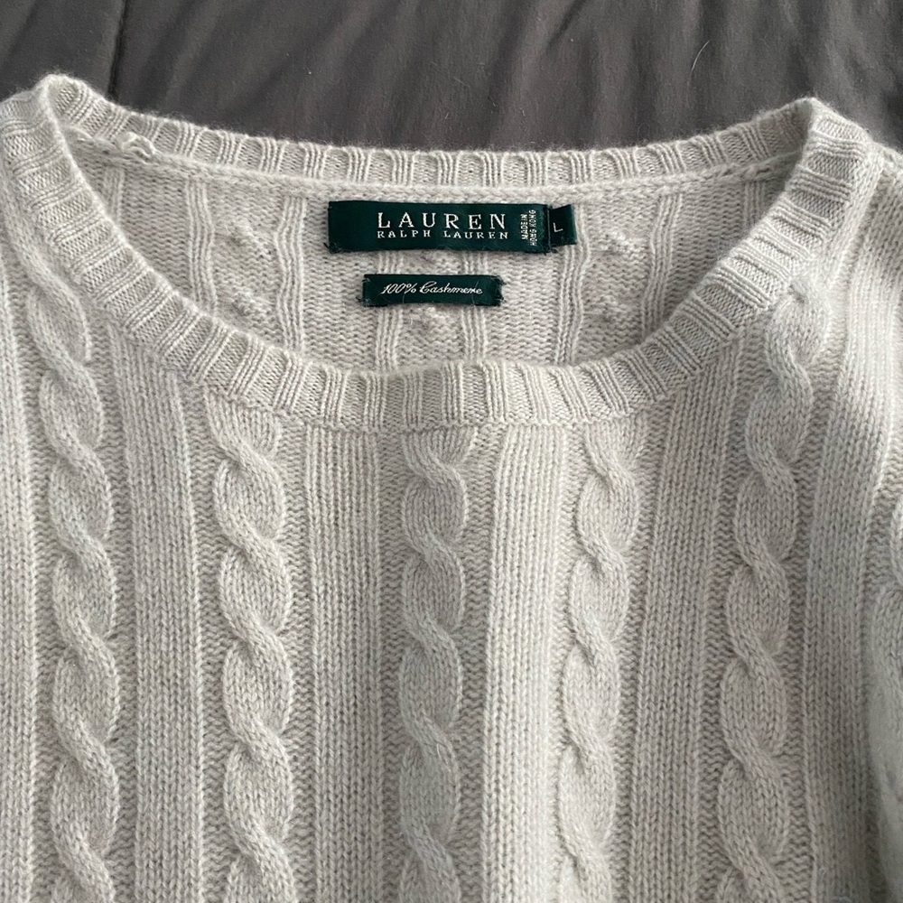 New with tags, Ralph Lauren Cashmere sweater light blue.
